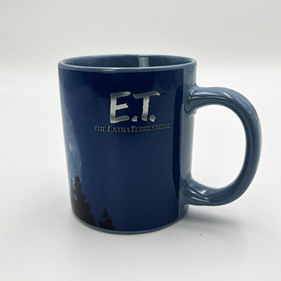 E.T. Tasse