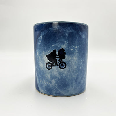 E.T. Tasse