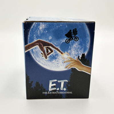 E.T. Tasse