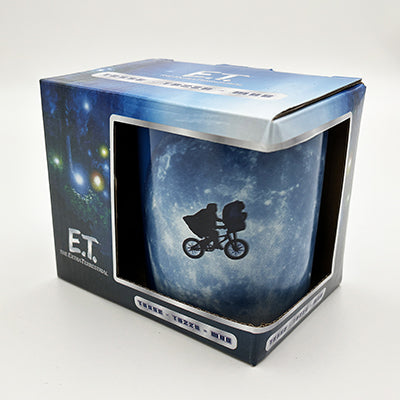 E.T. Tasse
